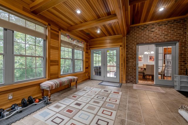 589 Avawam Drive, Richmond, KY 40475