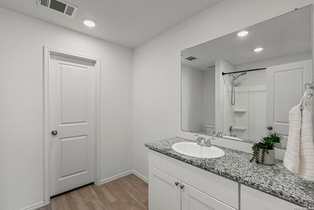 3823 Casado, Converse, TX 78109