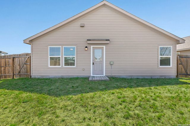 3823 Casado, Converse, TX 78109