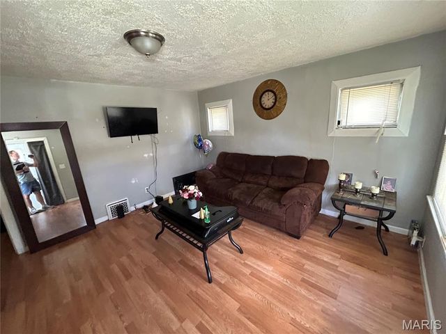 114 Bernhardt Avenue, St Louis, MO 63121