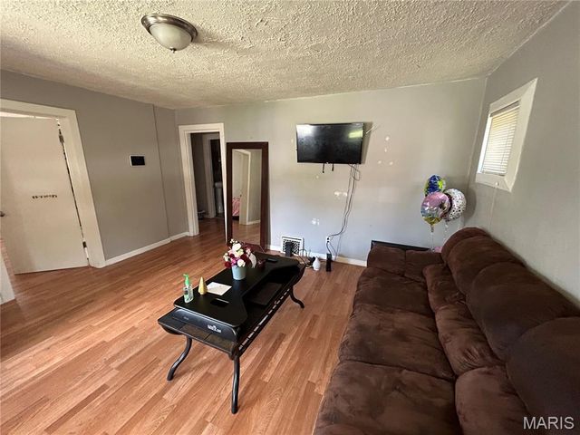 114 Bernhardt Avenue, St Louis, MO 63121