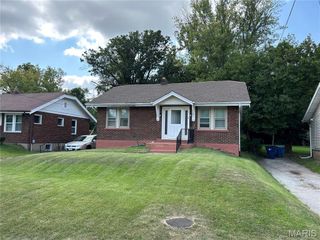 114 Bernhardt Avenue, St Louis, MO 63121