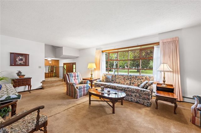 1611 Winterhaven Avenue, Ashtabula, OH 44004