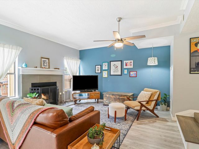 505 Oppenheimer Drive 1304, Los Alamos, NM 87544
