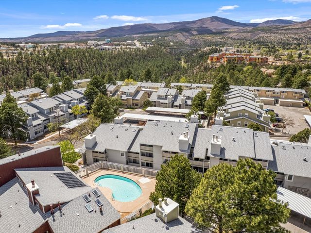 505 Oppenheimer Drive 1304, Los Alamos, NM 87544