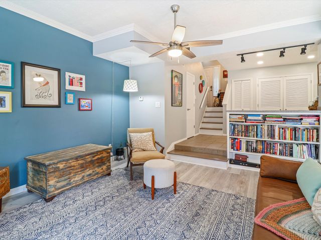 505 Oppenheimer Drive 1304, Los Alamos, NM 87544