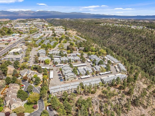 505 Oppenheimer Drive 1304, Los Alamos, NM 87544