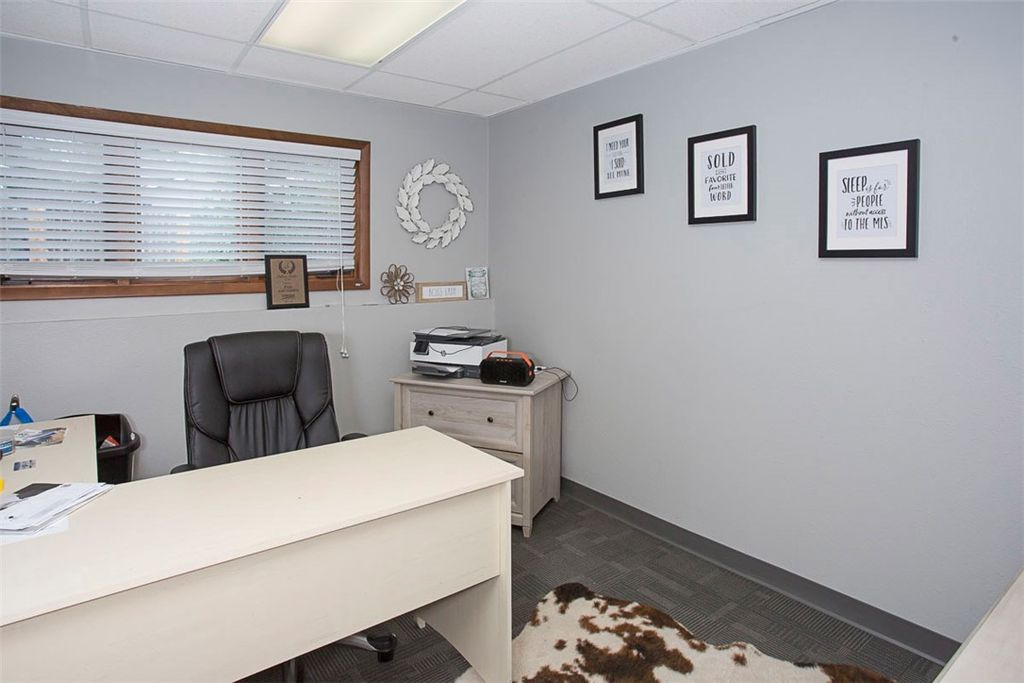 2139 BROADWATER AVENUE, Billings, MT 59102