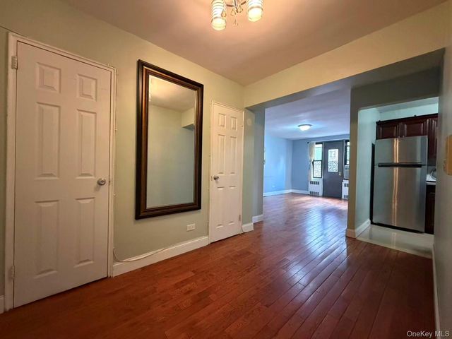 150-40 71st Ave 1K, Kew Garden Hills, NY 11367