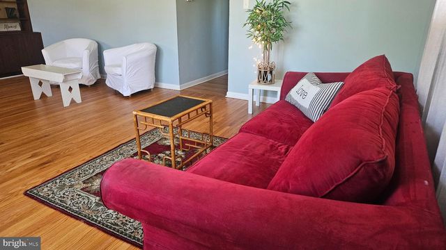 609 FOSTER RD, Cheltenham, PA 19012
