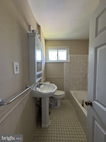 609 FOSTER RD, Cheltenham, PA 19012