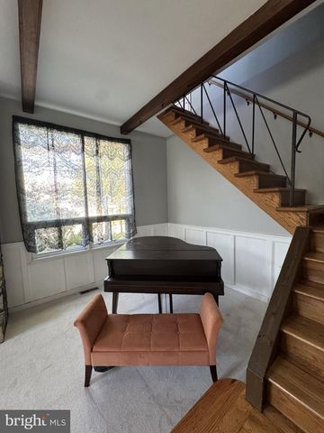 609 FOSTER RD, Cheltenham, PA 19012