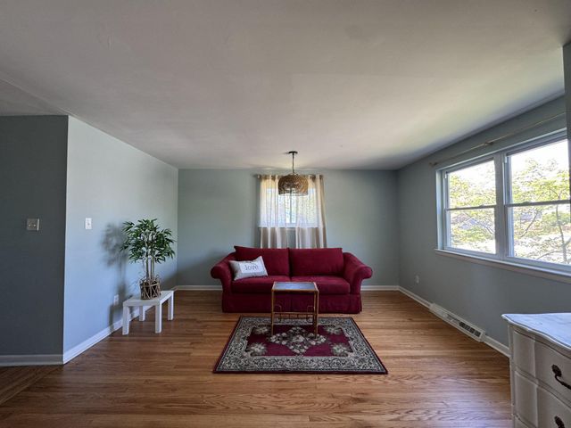 609 FOSTER RD, Cheltenham, PA 19012
