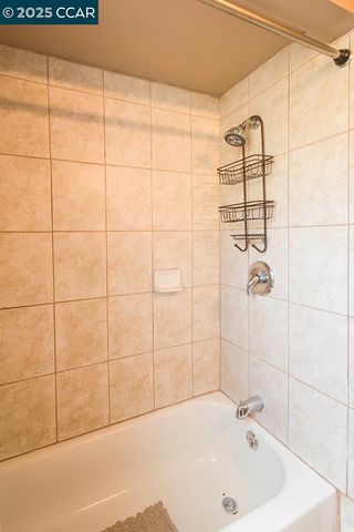 2007 57Th Ave, Oakland, CA 94621