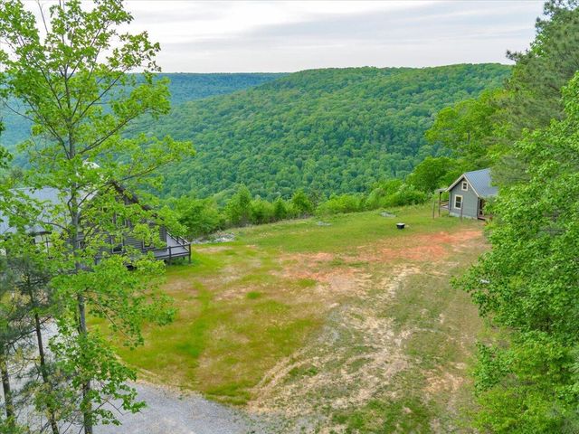 315 Morris Point Lane, South Pittsburg, TN 37380