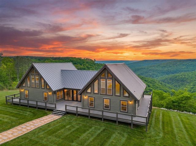 315 Morris Point Lane, South Pittsburg, TN 37380