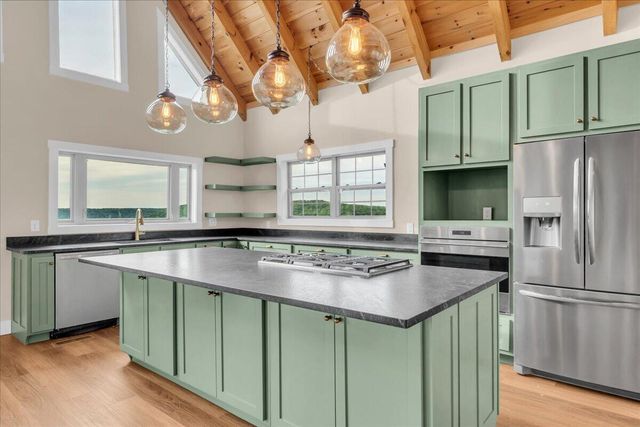 315 Morris Point Lane, South Pittsburg, TN 37380