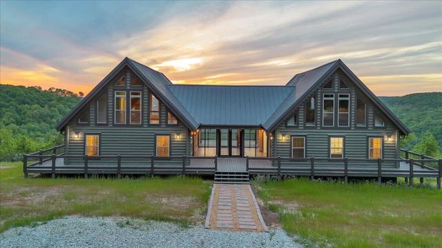 315 Morris Point Lane, South Pittsburg, TN 37380