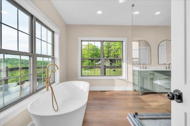 315 Morris Point Lane, South Pittsburg, TN 37380