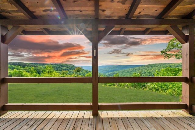 315 Morris Point Lane, South Pittsburg, TN 37380