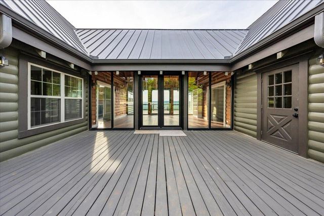 315 Morris Point Lane, South Pittsburg, TN 37380