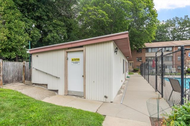 68 Preston Street 2C, Wakefield, MA 01880