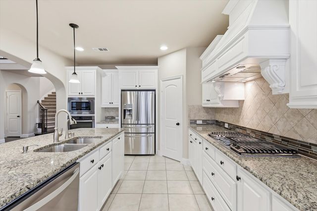 6105 Teresa Lane, Rowlett, TX 75089