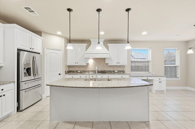 6105 Teresa Lane, Rowlett, TX 75089