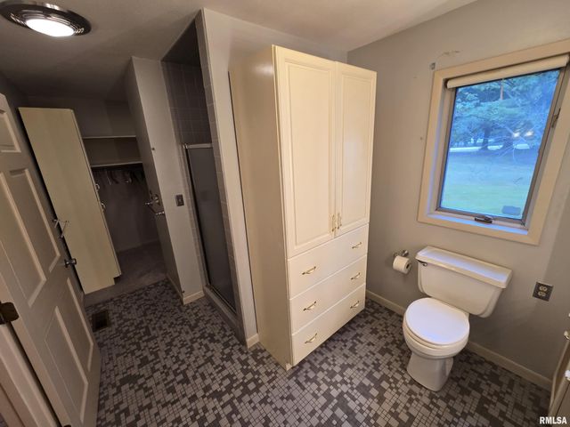 2 Webster Hill Street, Mt Vernon, IL 62864