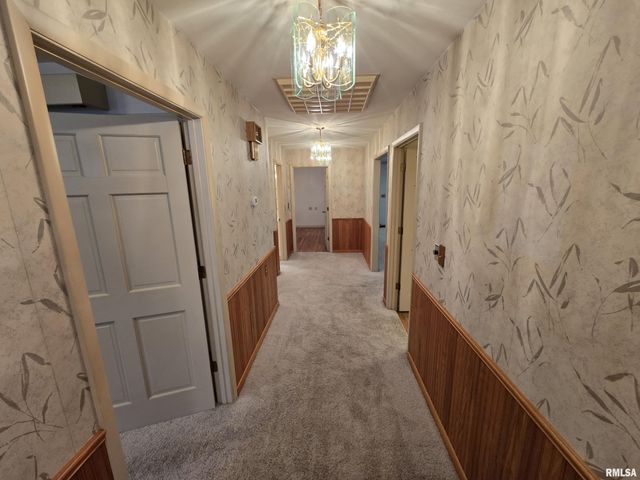 2 Webster Hill Street, Mt Vernon, IL 62864