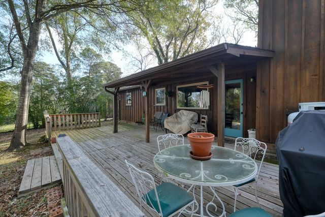 1515 Tanglewood Drive W, Hideaway, TX 75771