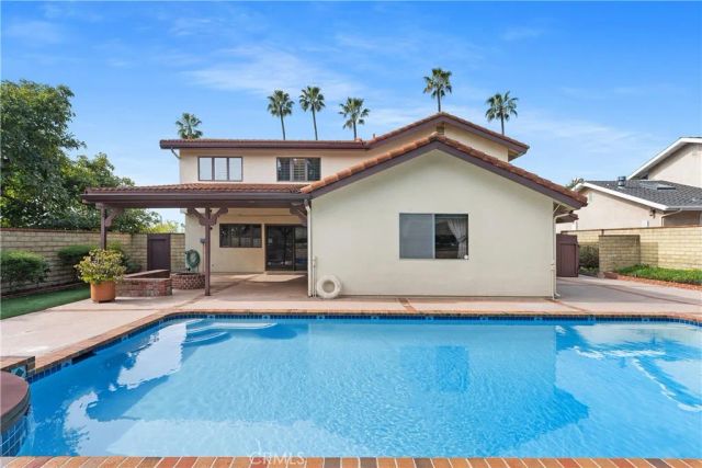 28630 Meadowmist Drive, Rancho Palos Verdes, CA 90275