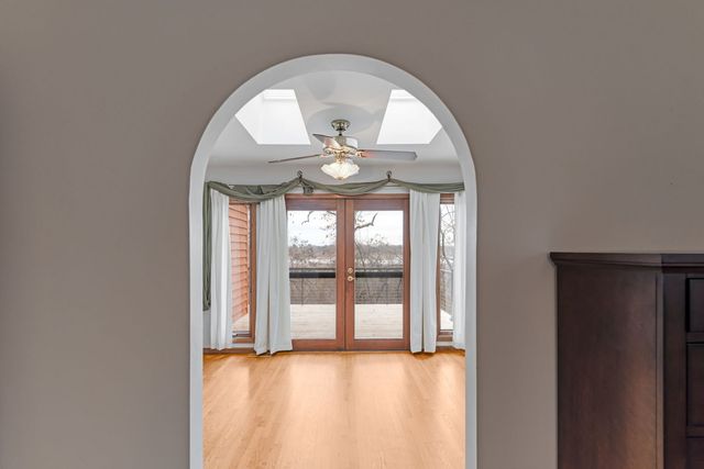 1606 W August Lane, Mchenry, IL 60051