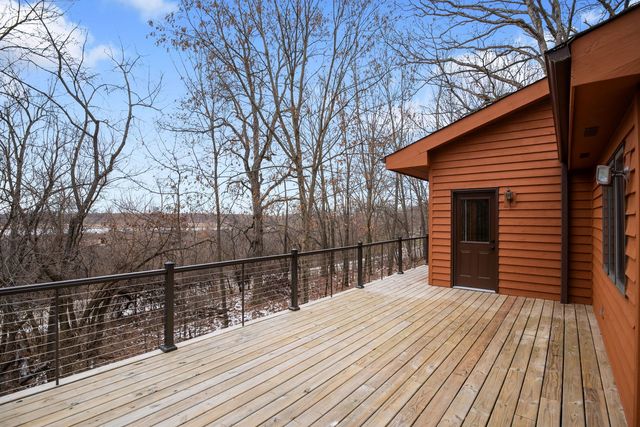 1606 W August Lane, Mchenry, IL 60051