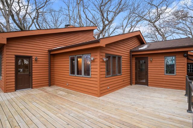 1606 W August Lane, Mchenry, IL 60051