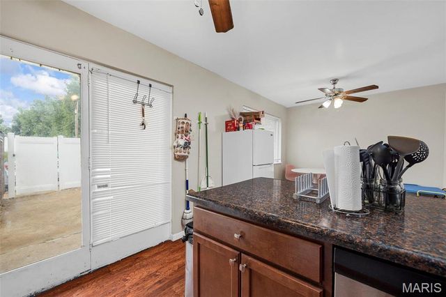 7520 Hazelcrest Drive, Hazelwood, MO 63042