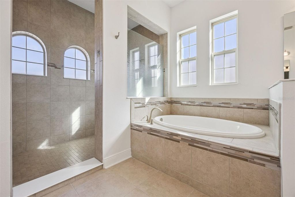 Image 21 of property listing at 7832 FREESTYLE LANE, Winter Garden, FL 34787