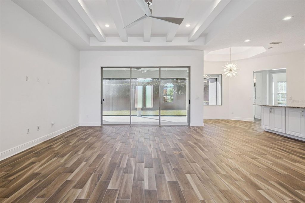 Image 6 of property listing at 7832 FREESTYLE LANE, Winter Garden, FL 34787