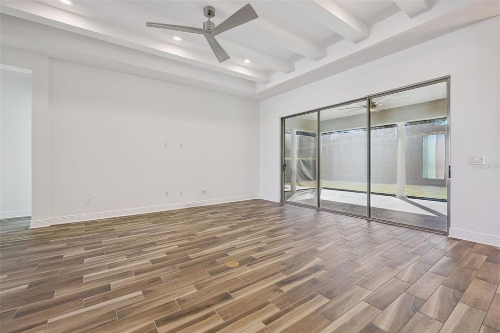 Image 7 of property listing at 7832 FREESTYLE LANE, Winter Garden, FL 34787