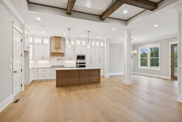 6204 Cedar Brooke Lane, Spring Hill, TN 37174