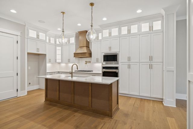 6204 Cedar Brooke Lane, Spring Hill, TN 37174