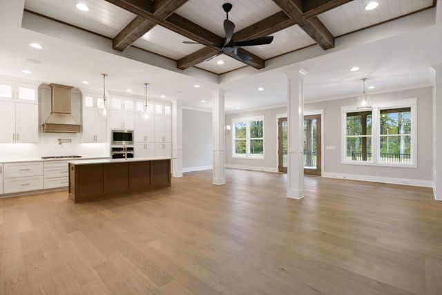 6204 Cedar Brooke Lane, Spring Hill, TN 37174
