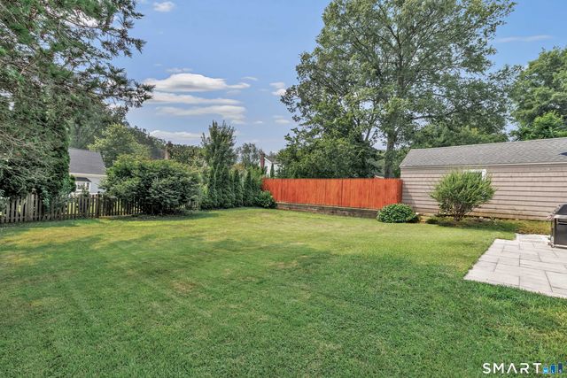 85 Louvain Street, Fairfield, CT 06825