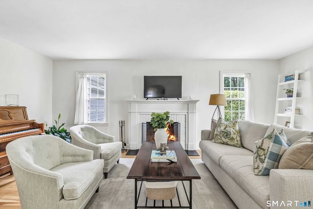 85 Louvain Street, Fairfield, CT 06825