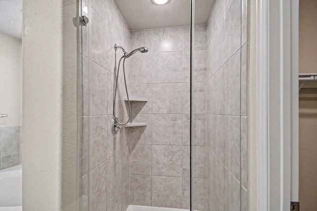 10602 Wagner Street, Rosharon, TX 77583