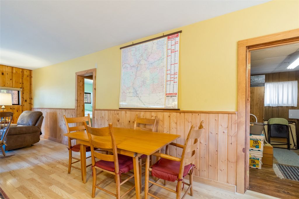 Image 14 of property listing at 27 Horseshoe Trail, Jemez Springs, NM 87025