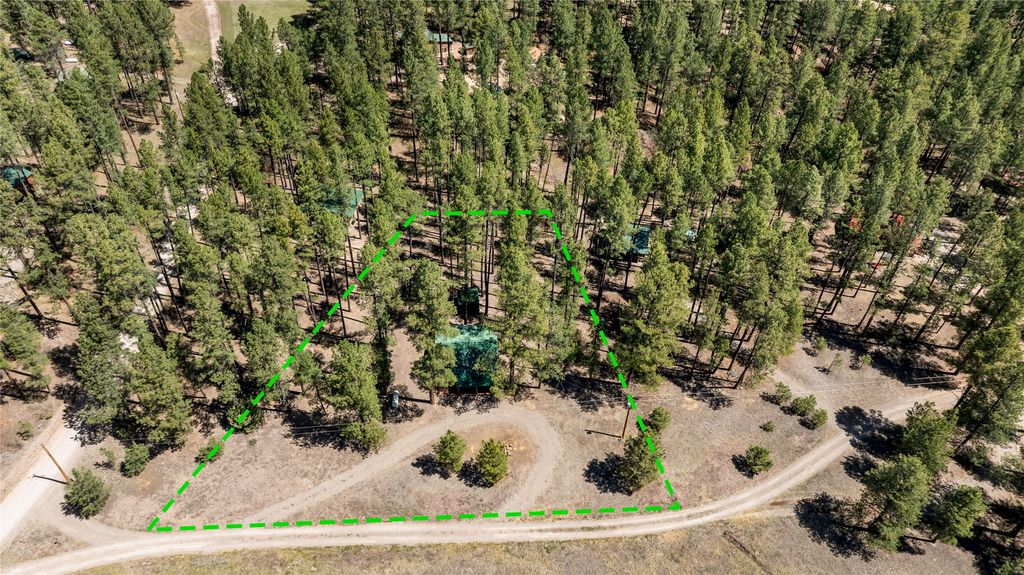 Image 26 of property listing at 27 Horseshoe Trail, Jemez Springs, NM 87025