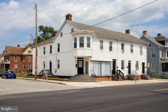 400 BALTIMORE ST, Hanover, PA 17331