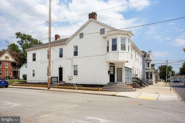400 BALTIMORE ST, Hanover, PA 17331