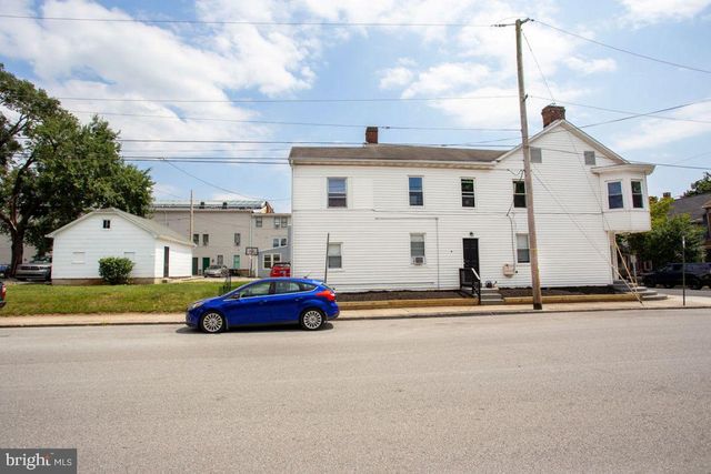 400 BALTIMORE ST, Hanover, PA 17331